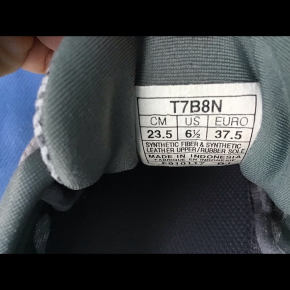 ASICS size 6.5 - Picture 8 of 8